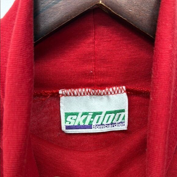 Vintage Ski-doo Stylish Red Turtleneck Sweater - Picture 3 of 4